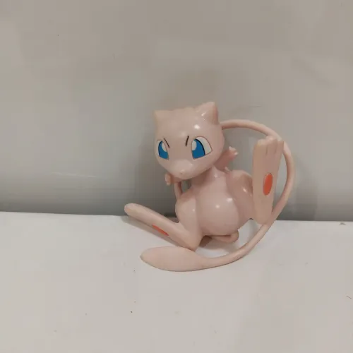 Boneco Mew - Pokémon
