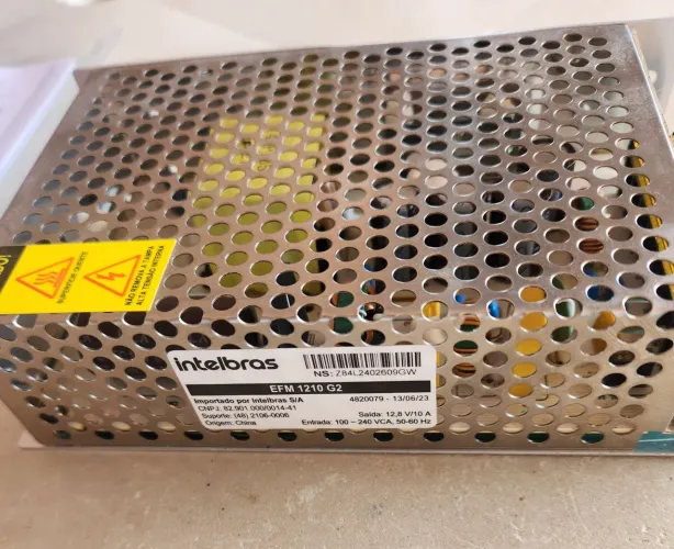 Fonte para Câmera Intelbras EFM 1210 G2 12,8V 10A