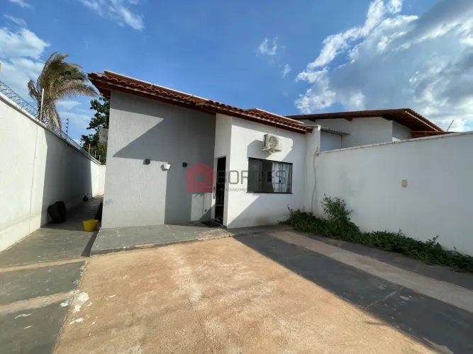 Casa Padrão - Jardim América