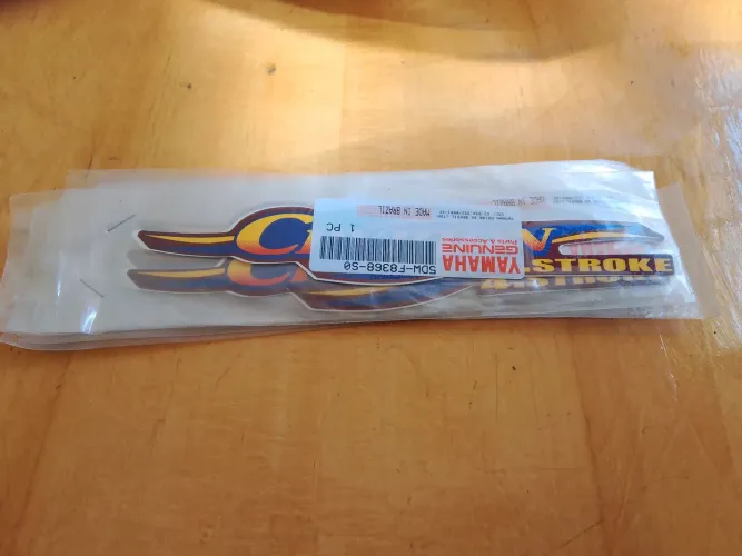 Par de Adesivos Yamaha Crypton Original 5DW-F8368-S0