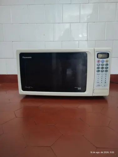 Vendo Microondas com defeito
