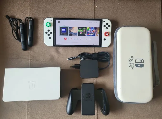 Nintendo Switch OLED Desbloqueado 128gb