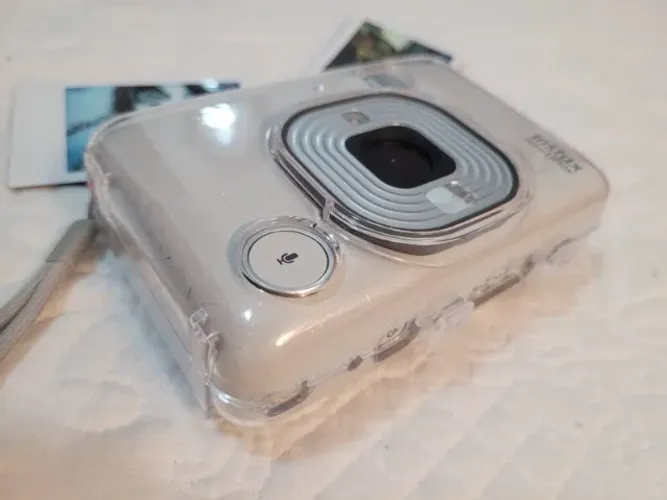 Câmera e Impressora para Smartphone Fujifilm instax mini LiPlay Misty White + Capinha