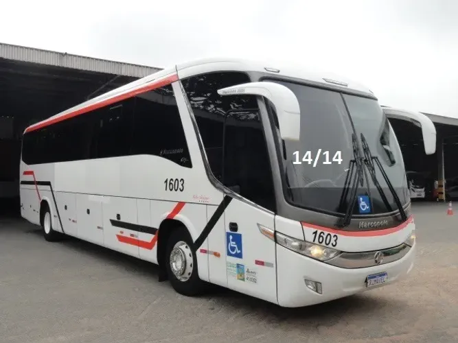 Ônibus Rodoviário Executivo Ano 14/14 Volvo B11 R 42 Lugares Completo