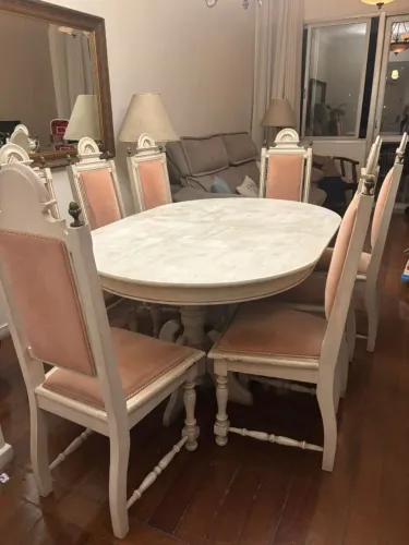 Mesa de Jantar Madeira Maciça Extensível (6 a 8 Lugares) + 8 Cadeiras