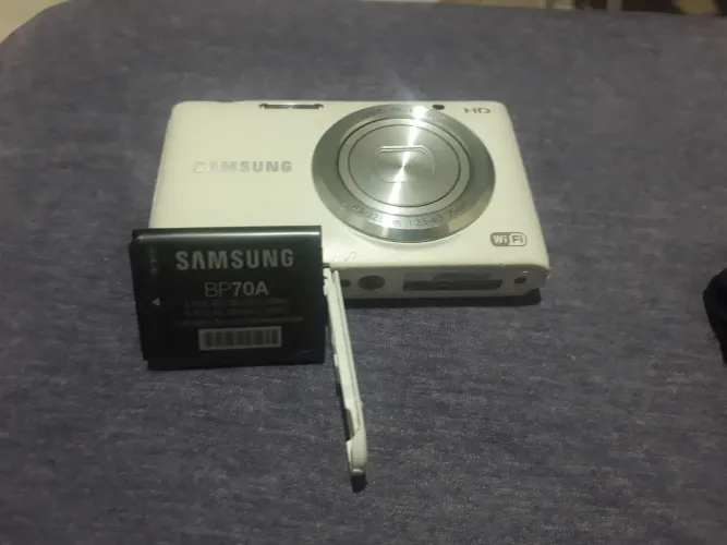 Camera digital Samsung ST150F