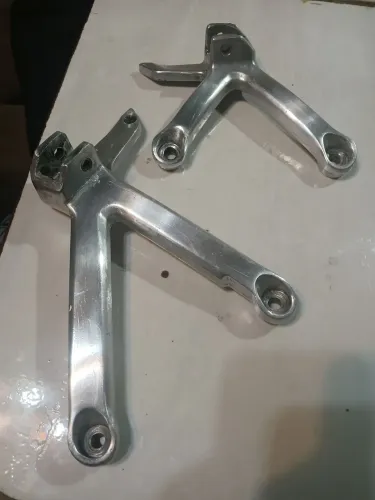 Par suporte pedaleiras traseiras Yamaha xt600 de 1997 até 2004