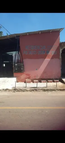 Aluga se esse Apartamento.