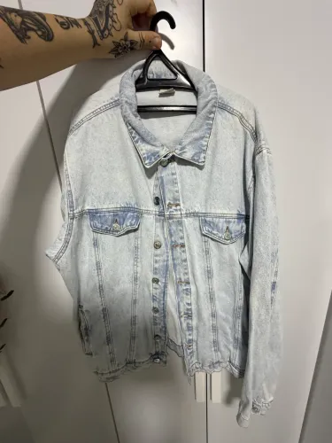 Jaqueta jeans claro, south e co. Tamanho XG nova!