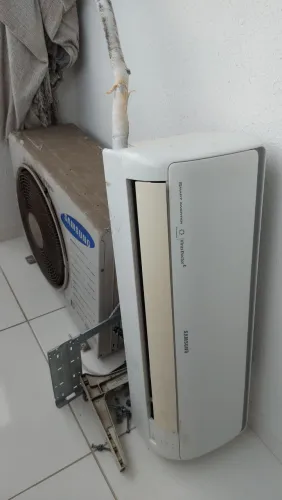 Ar-condicionado Samsung 12000 btus frio inverter