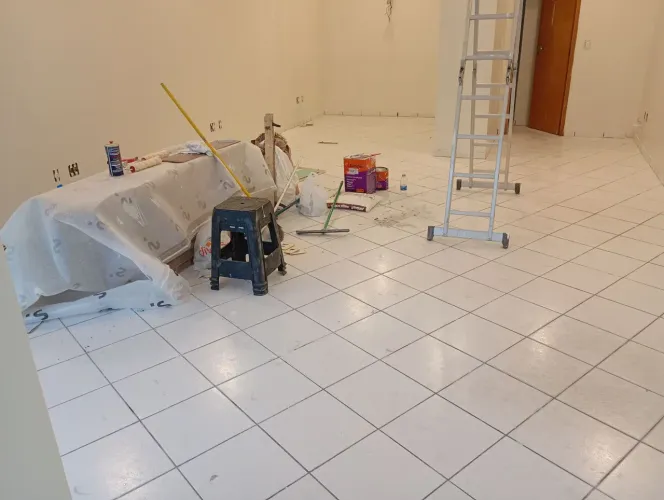 Pisos laminados e vinílicos reparos
