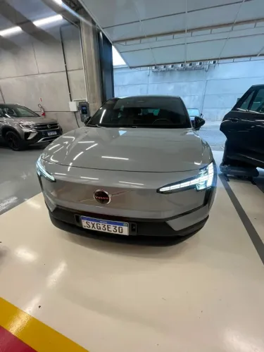 Volvo EX30 E60 Ultra (elétrico) 2024