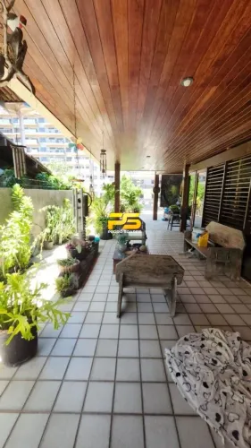 Casa de Alto Padrão para Locação REF: CA0274