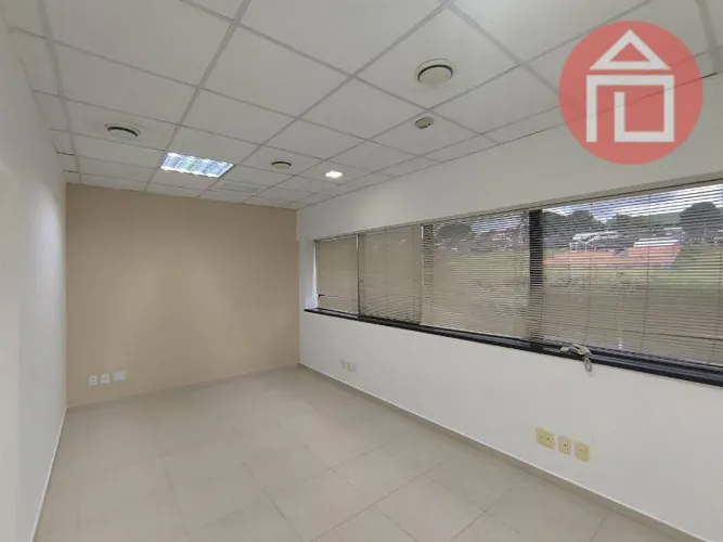 Sala para alugar, 53 m² por R$ 3.800,00/mês - Lagos de Santa Helena - Bragança Paulista/SP
