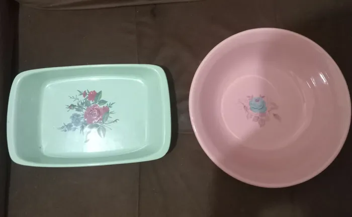 TRAVESSA E TIGELA MARCA ESCA VINTAGE DOS ANOS 60 EM EXCELENTE ESTADO DE CONSERVAÇÃO