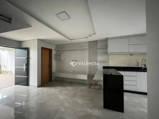 Sobrado com 3 dormitórios para alugar, 100 m² por R$ 4.720,00/mês - Alto Alegre - Cascavel