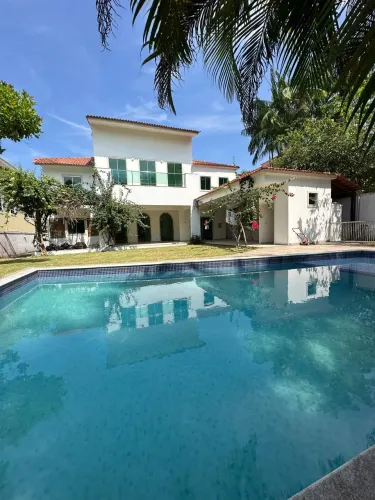 Casa no Condomínio Itapuranga III
