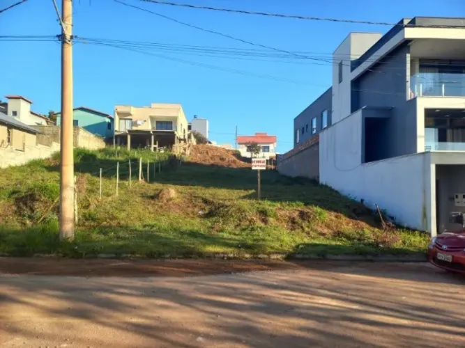 Lote á venda