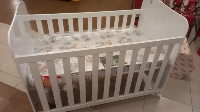 Berço americano peroba Duda branco