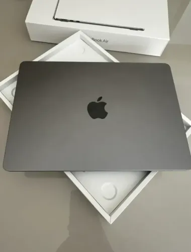MacBook Air 13 com chip M2 (256 GB)