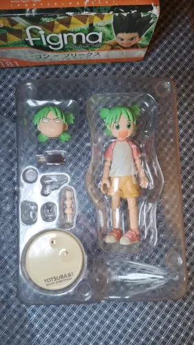 yotsuba action figure revoltech