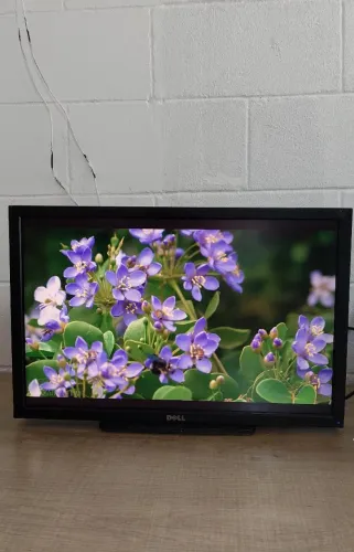 Monitor TV Dell 24°Polegadas Full HD- Com HDMI e Tela LED!