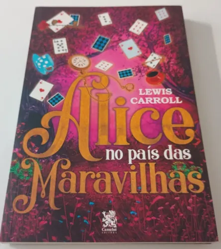 Livro - Alice no País das Maravilhas (Lewis Carrol)