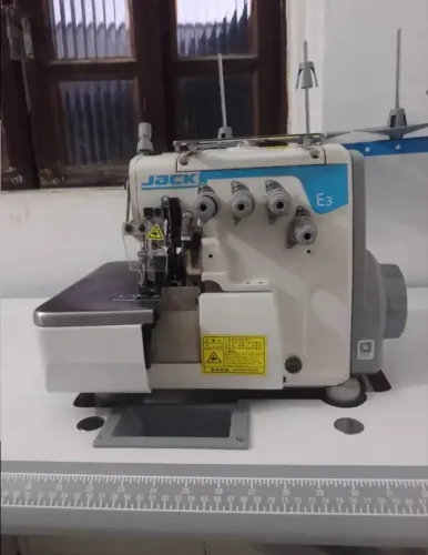 Máquina interlock 5 fios jack E3