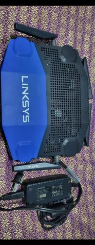 Roteador linkisys modelo wrt1900AC 
