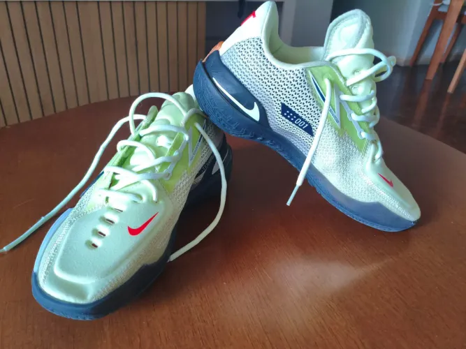 Tênis Air zoom G. T. Edição especial (talla 41)