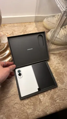 Galaxy Z folder 8 - 512gb