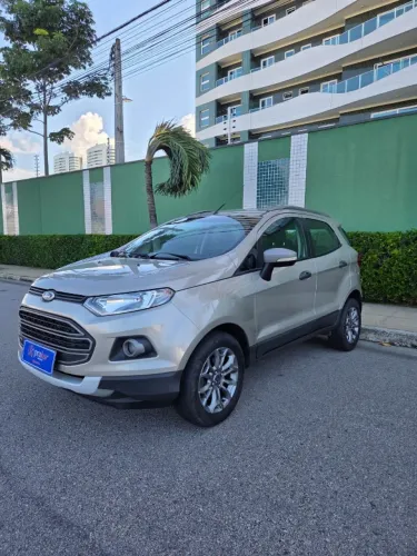 Ford Ecosport Freestyle 1.6 16V Flex 5P 2014
