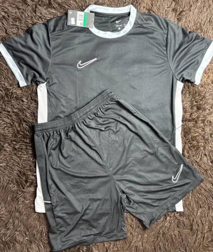 Conjunto nike dri-fit preto g