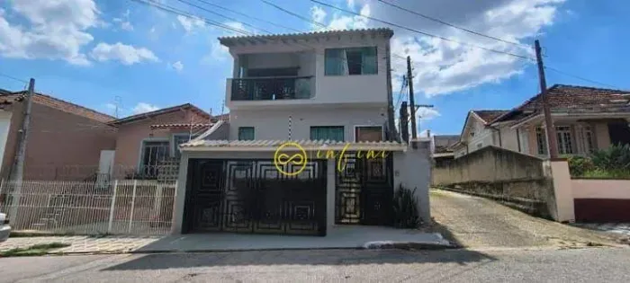 Casa com 3 Quartos, sendo 1 Suíte à venda, 238 m² por R$ 600.000 - Vila Carvalho - Sorocab