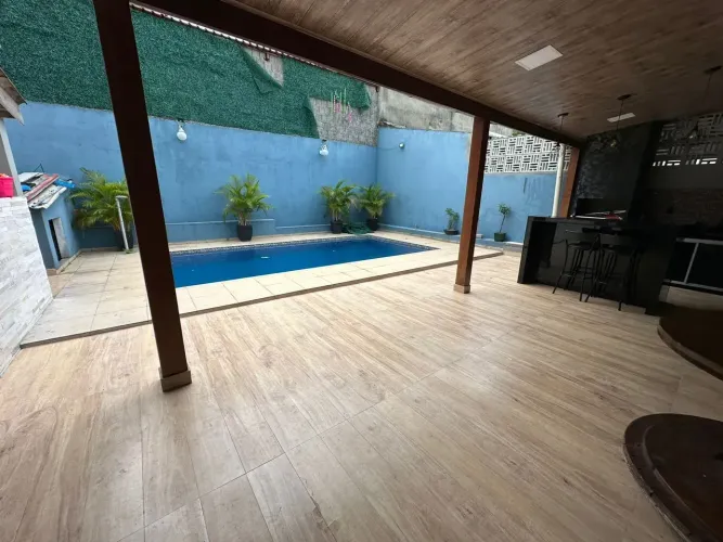 Parque 10 com 3 Quartos | Área Gourmet | Piscina | 4 Vgas de Garagem | Financia