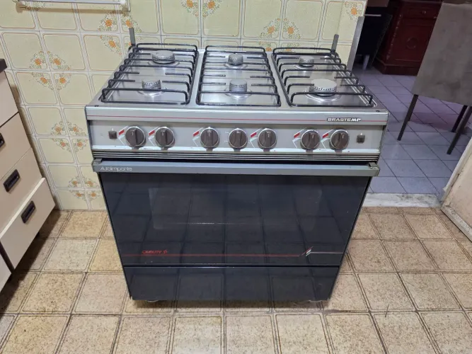 Fogão 6 bocas Brastemp