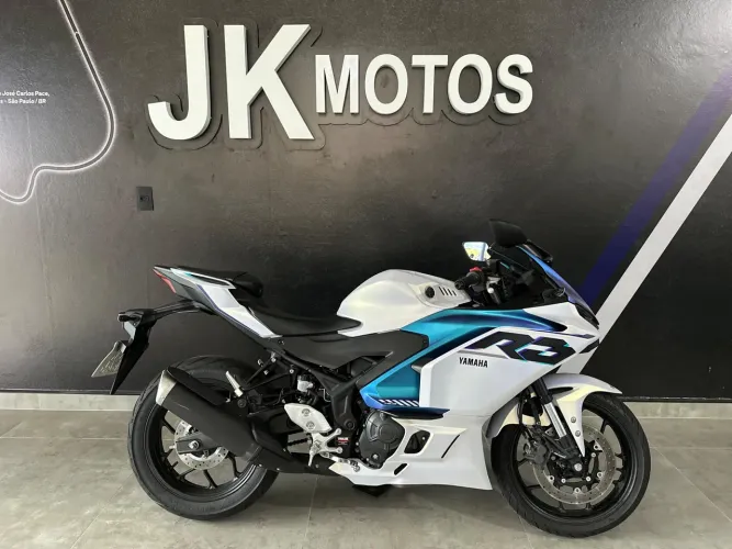Yamaha YZF R-3 CONNECTED 321 ABS