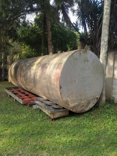 Reservatório de óleo 13.000lts