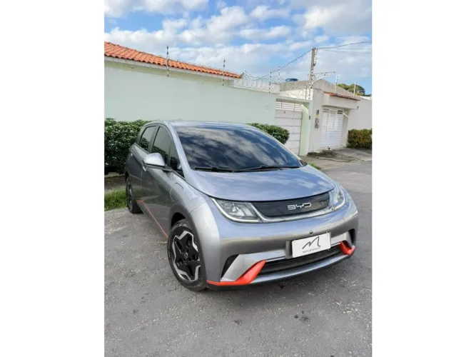 BYD Dolphin EV (Elétrico) 2024