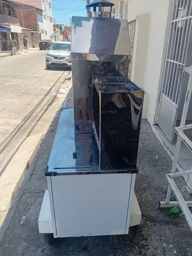 Carrinho de espetinho 