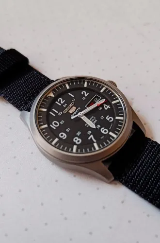 Relógio Seiko 5 sports automático