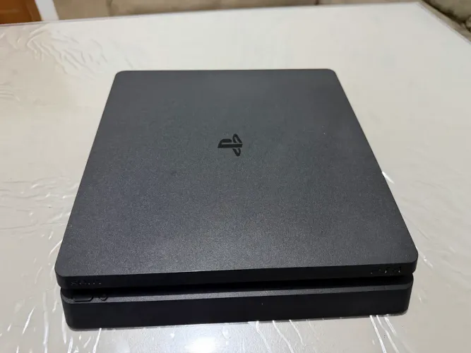 PS4 SLIM 1TB 