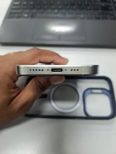 iPhone 15 pro 128gb