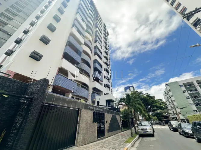 Apartamento de 4 quartos à venda em Boa Viagem.