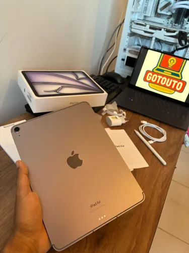 iPad Air M2 (5G + WI-FI) Bateria 99%/36 ciclos/128gb