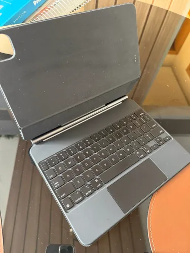 Teclado para IPad indução. Magic Keyboard