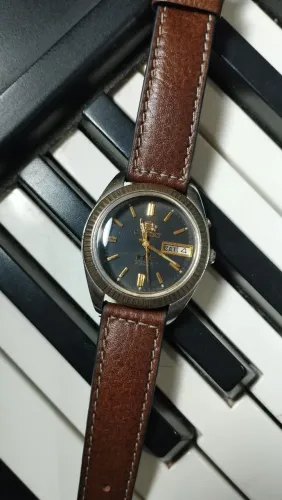 Relógio Orient automático Vintage