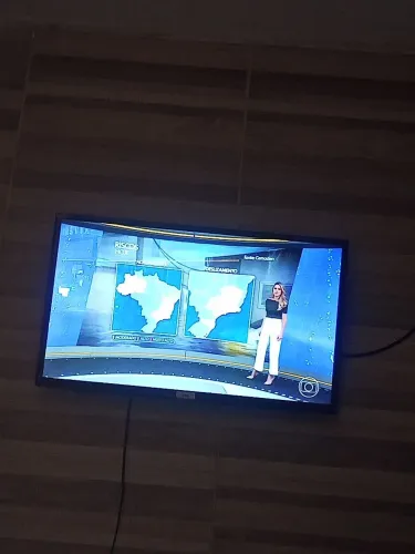 Vendo televisão 