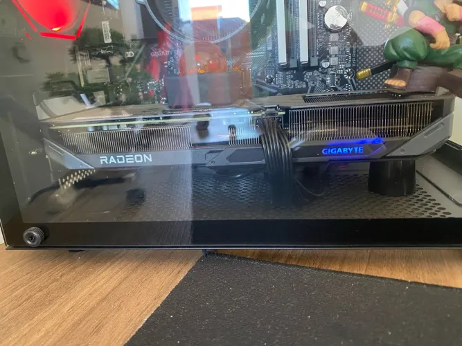 Placa de vídeo RX 9060 XT 8GB AMD