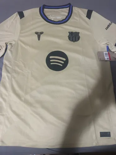 Camiseta Nike Kobe II Barcelona 2025/26 Torcedor Pro Beige